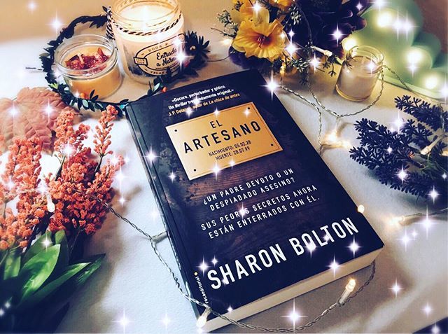Amorxloslibros7's tweet photo. 🔸Ya tenéis en el blog la reseña de El Artesano de Sharon Bolton publicado por @rocaeditorial qué ha sido toda una grata sorpresa. .
Ha sido una lectura con mi querida @verito100487 y aunque al principio no sabía decir si me estaba gustando o no al fi… https://t.co/4lFHJjOY3D https://t.co/fQQ2rHMpC7