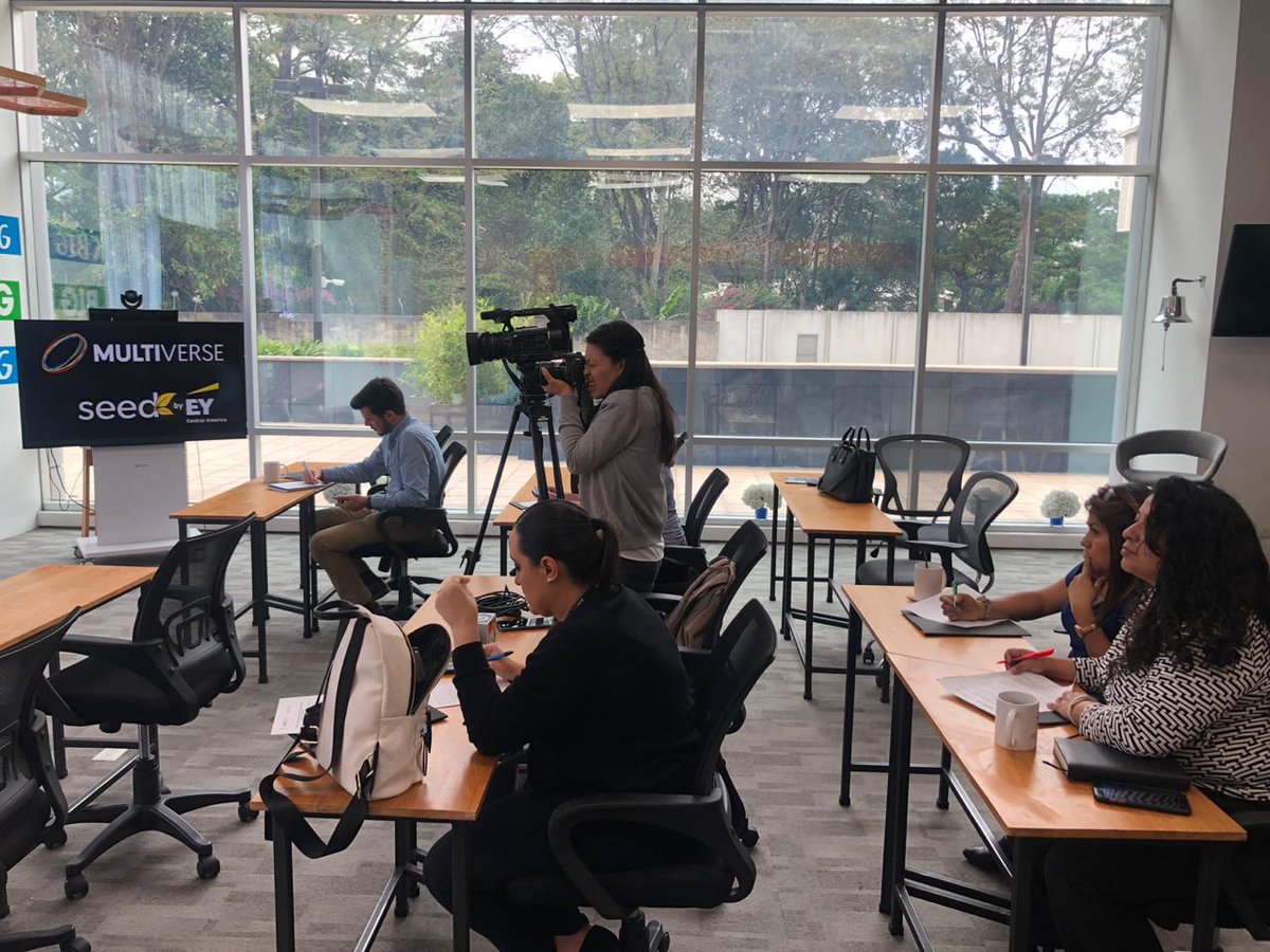 OpenFuture_Gt's tweet photo. Los medios de comunicación más importantes de #Guatemala asistieron a la rueda de prensa de lanzamiento de nuestro programa #OpenInnovation Agradecimos estamos por la excelente cobertura brindada a nuestra convocatoria que culmina el 22 de mayo. https://t.co/VPuGlhf625