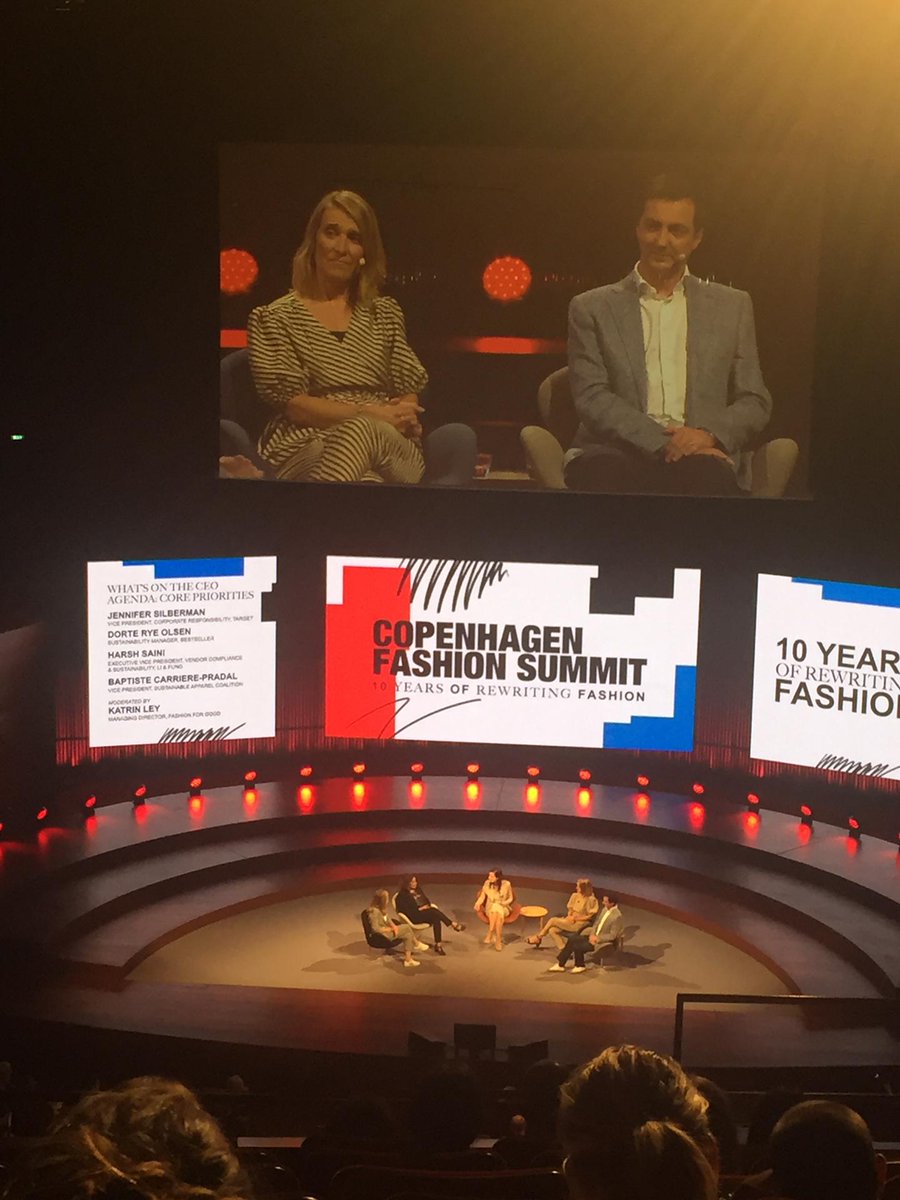UNECE's tweet photo. To move from a linear to #circulareconomy approach in the garment industry we need to close knowledge gaps+innovate! @UNECE is at #Copeanghen #Fashion Summit to highlight its work on standards + guidance to support improved #traceability + #transparency
#CPHFS19 #cphfs2019 https://t.co/dXd6BiZXxb