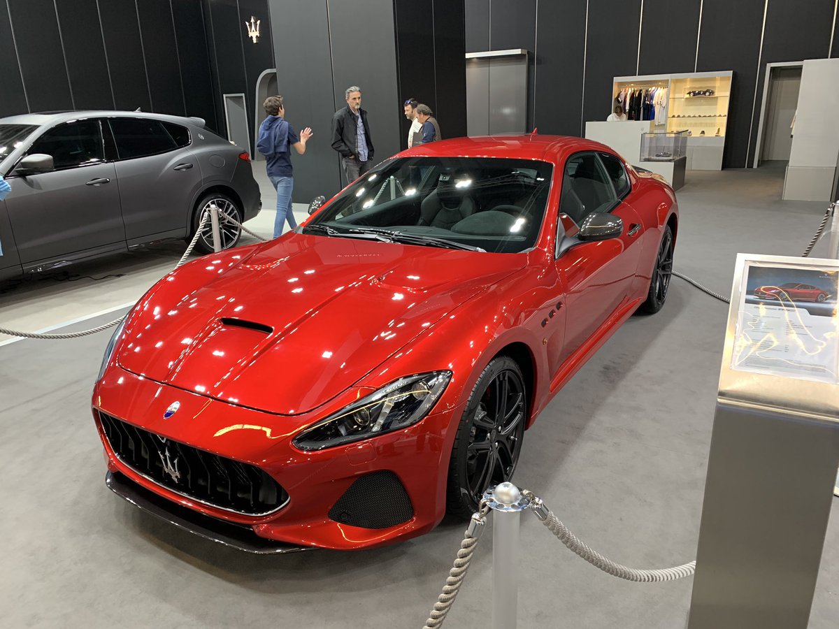 guillermoboue's tweet photo. Que bonito es soñar y que necesario es en nuestras vidas. #FeriaAutomobileBarcelona https://t.co/EPTTxDFdIr