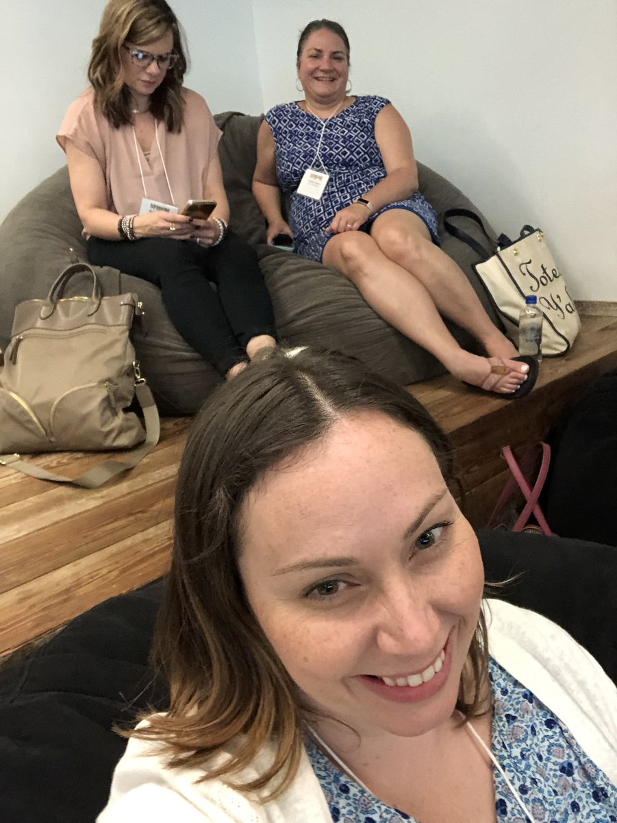 gi2uvm88's tweet photo. Got some good seating options for some good talks here in Austin! @nashchamber #LSM19 #southwestheart https://t.co/UDHvp5yCnf