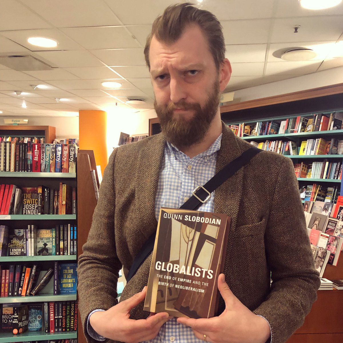 Ivar Arpi в Twitter: "Hittade mycket problematisk bok på en bokhandel i Stockholm. Mycket problematisk. Oanständig.… "