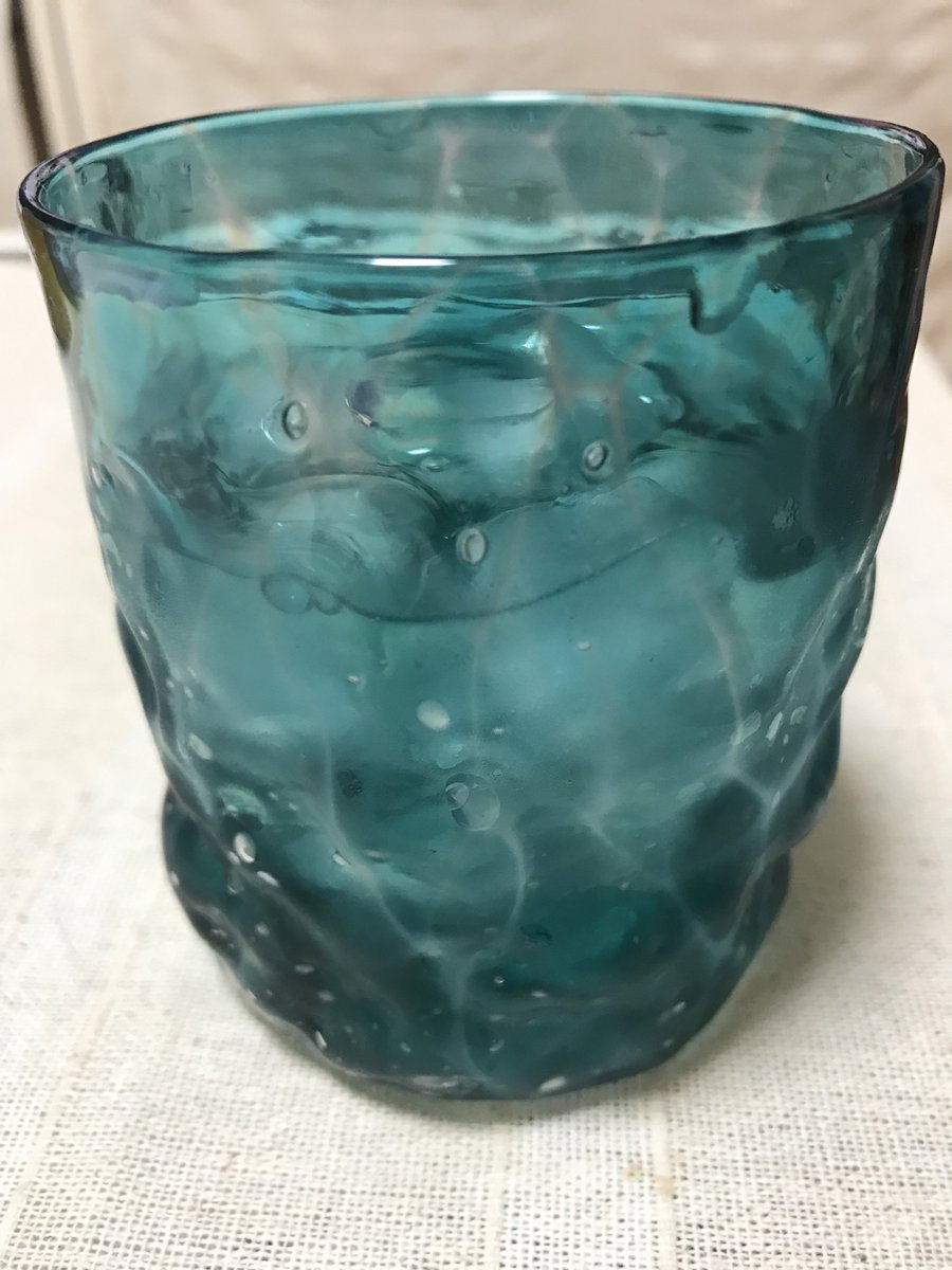 一目惚れした 海をそのまま形にしたような琉球ガラスで飲む泡盛が美味い Togetter 一目惚れした 海をそのまま形にしたような琉球ガラスで飲む泡盛が美味い Togetter
