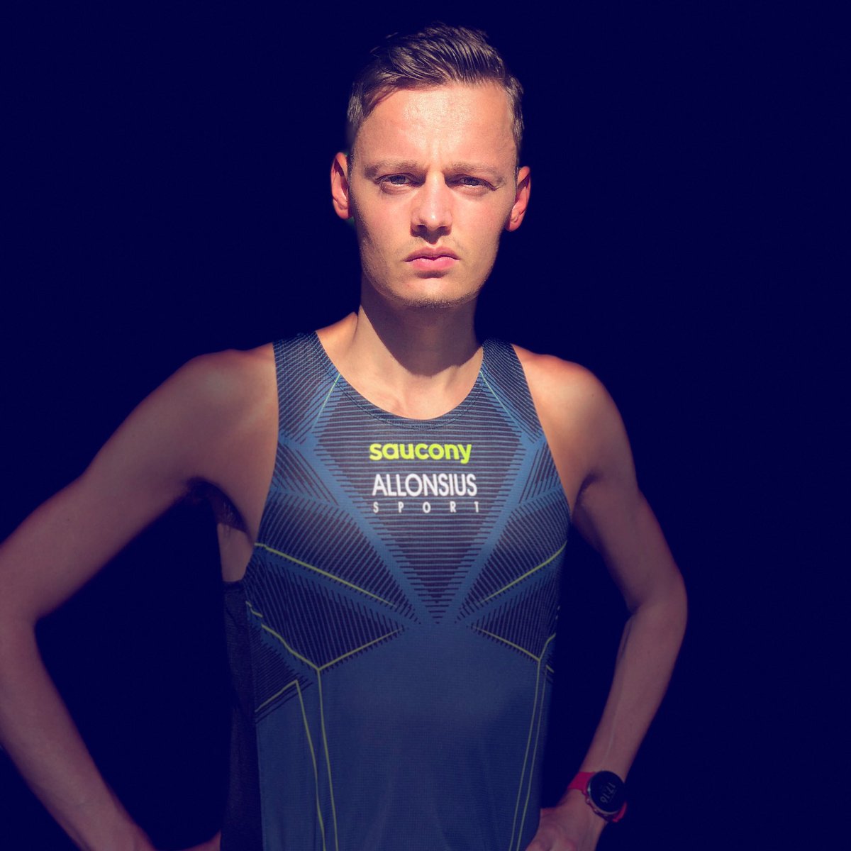 Thanks @saucony and Allonsius Sport for the new gear! First race in this new kit will be this sunday <a href="/20kmbru/">20km de Bruxelles - 20km door Brussel</a>! Good luck to everyone who also run in Brussels this weekend! #Saucony #lifeontherun #20kmvanbrussel