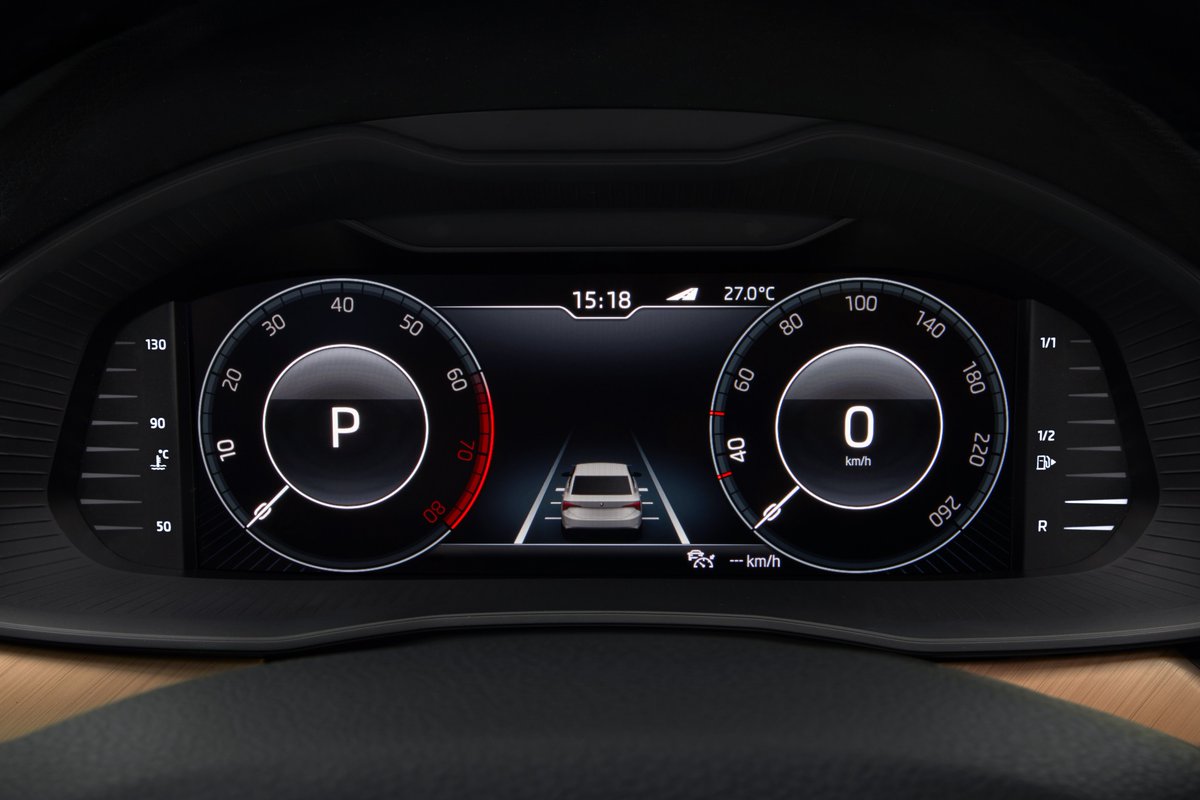 skodade's tweet photo. Noch 2 Tage bis zum #Marktstart des #SKODA #SCALA! ŠKODA FAKT: Für alle SCALA Fahrer ist optional ein flexibel konfigurierbares Virtual Cockpit mit dem größten Display der Kompaktklasse erhältlich. https://t.co/LcUc0lCZeM