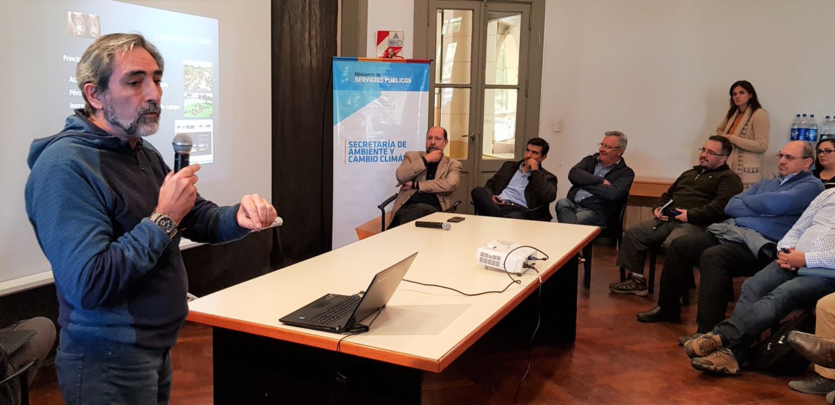 FILOMENI_SI's tweet photo. Participamos de la Mesa Provincial Multisectorial del #Jabalí #ExóticasInvasoras junto al Secretario #JavierBritch y autoridades de @MinAgriCba @intaargentina @SenasaCentro @turismocba @conicetcordoba
@unc_cordoba @AgenciaProCba @UCCoficial #PolicíaAmbiental
@MinSPcba https://t.co/O0IzEBVvn0
