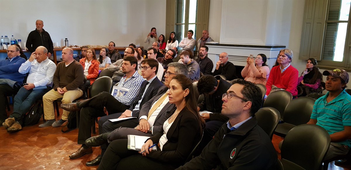 FILOMENI_SI's tweet photo. Participamos de la Mesa Provincial Multisectorial del #Jabalí #ExóticasInvasoras junto al Secretario #JavierBritch y autoridades de @MinAgriCba @intaargentina @SenasaCentro @turismocba @conicetcordoba
@unc_cordoba @AgenciaProCba @UCCoficial #PolicíaAmbiental
@MinSPcba https://t.co/O0IzEBVvn0