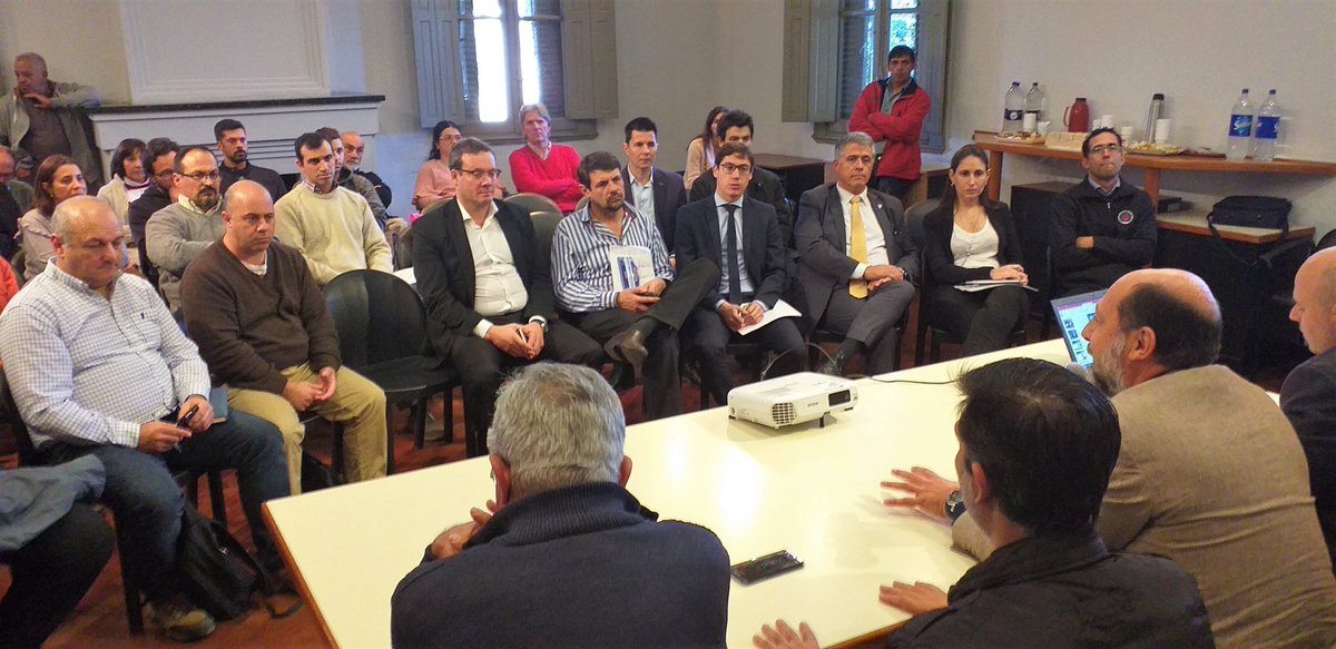 FILOMENI_SI's tweet photo. Participamos de la Mesa Provincial Multisectorial del #Jabalí #ExóticasInvasoras junto al Secretario #JavierBritch y autoridades de @MinAgriCba @intaargentina @SenasaCentro @turismocba @conicetcordoba
@unc_cordoba @AgenciaProCba @UCCoficial #PolicíaAmbiental
@MinSPcba https://t.co/O0IzEBVvn0