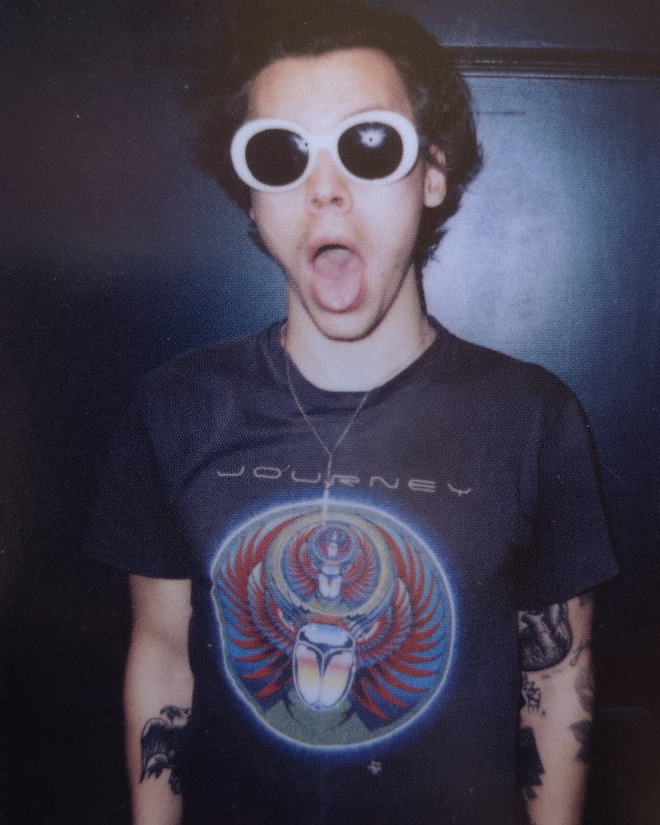 iHeartRadio's tweet image. Current mood: 😛😛😛 | @Harry_Styles