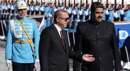 #Venezuela'dan Türkiye 'hami devlet olsun' teklifi
Venezuela'nın BM Daimi Temsilcisi Moncada, ülkesinin Washington Büyükelçiliğinin korunması için Türkiye'nin ''hami devlet'' olmasını teklif ettiklerini söyledi..
#wearemaduro