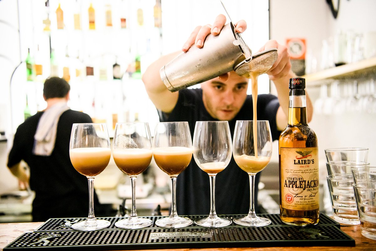 Laird's Applejack & Apple Brandies tweet media