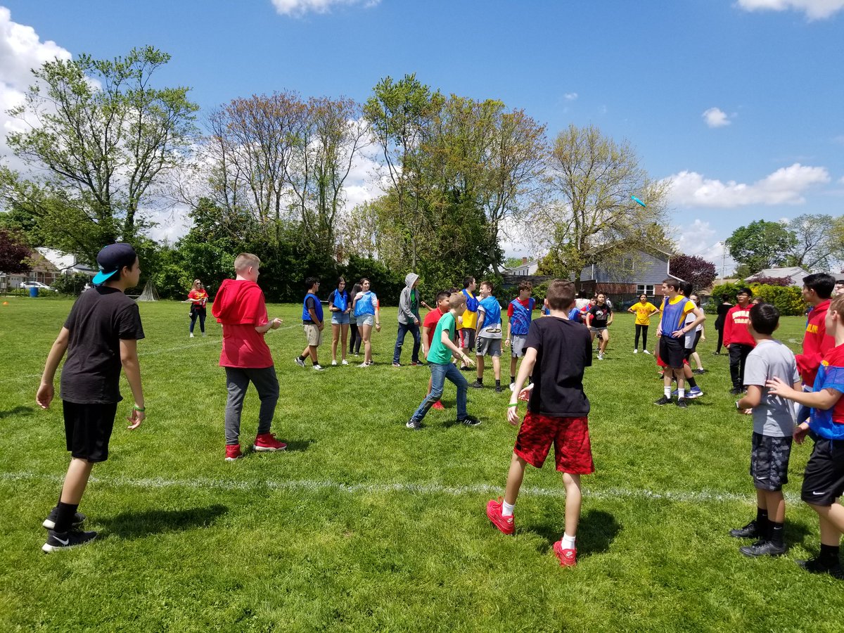 A. Dervisi tweet media