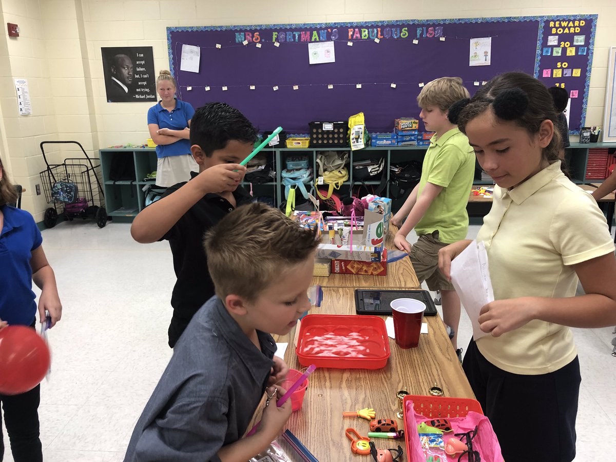 MrsFaur's tweet photo. Thank you so much @KimAnnMey for inviting our class to try out your students’ awesome STEM Carnival games!!! It was so much fun! @CESCorkyBear https://t.co/HJAkvVvakn