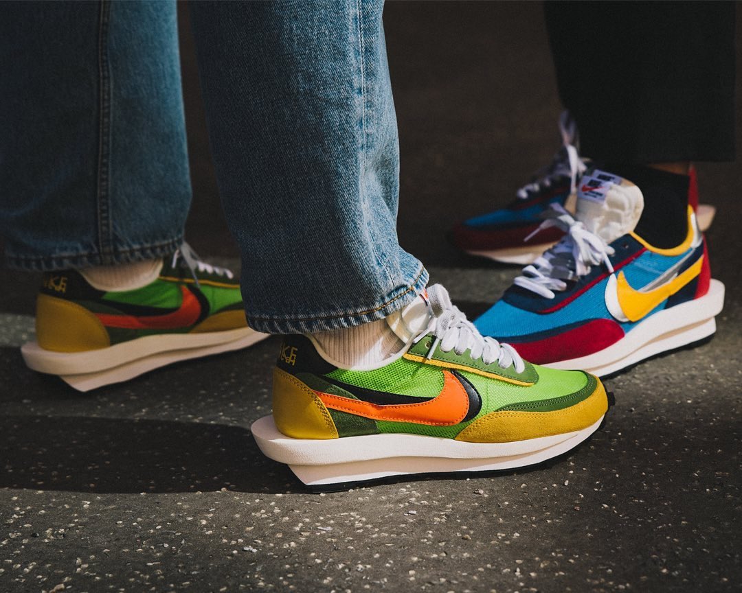 nike sacai waffle colorways