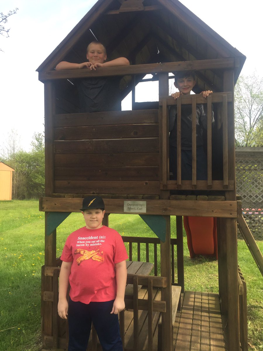 #dolsenthinkers enjoying time on day 2 at camp!