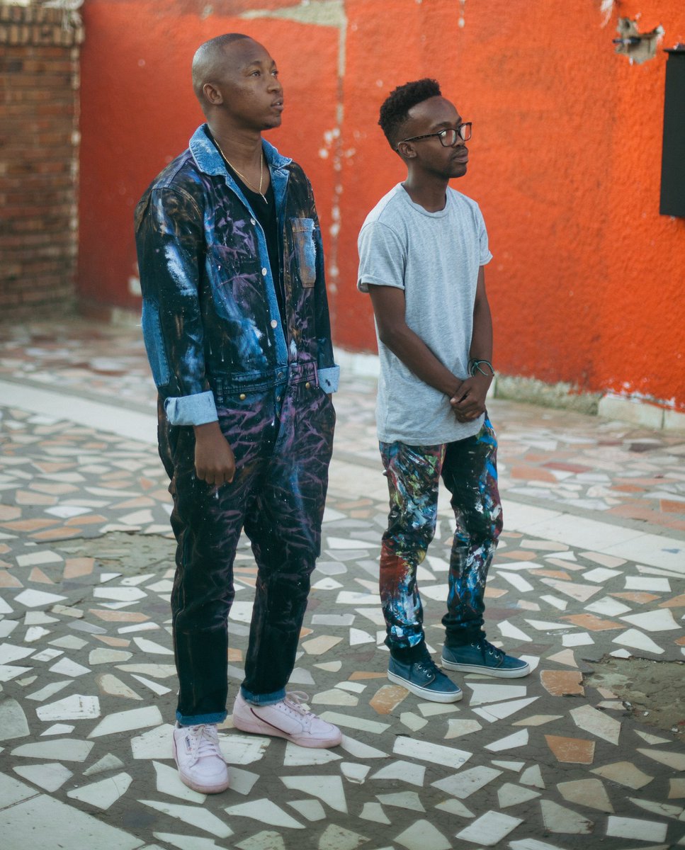 ThatoSBK's tweet image. #throwback to the day,spontaneously so bro @khulichana01 put me in the music video for #LoveChanges for #unreleasedthursdays and it came out beautifully.A cherry on top just after completing a mural of you🙂🤞Thank you for the experience of a lifetime " #AlbumComingSoon