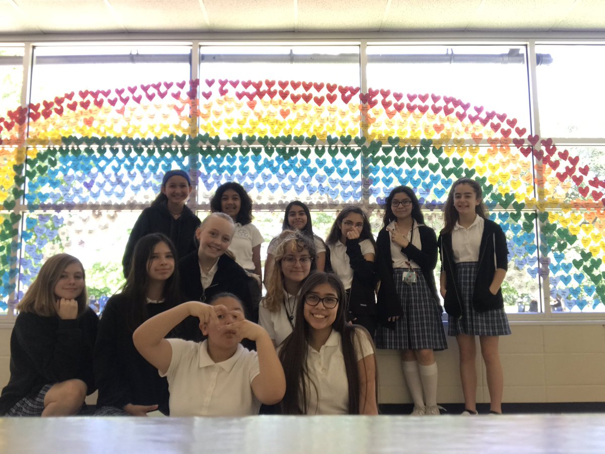 ArsRopes's tweet photo. Hi, we’re the ARS ropes course group Zombie Apocalypse! Stay tuned for more on our ropes course IDU! #StarsSmart #AISDproud #girlswhobuild #STEAM #MakerEd https://t.co/hUxxGPUgOE