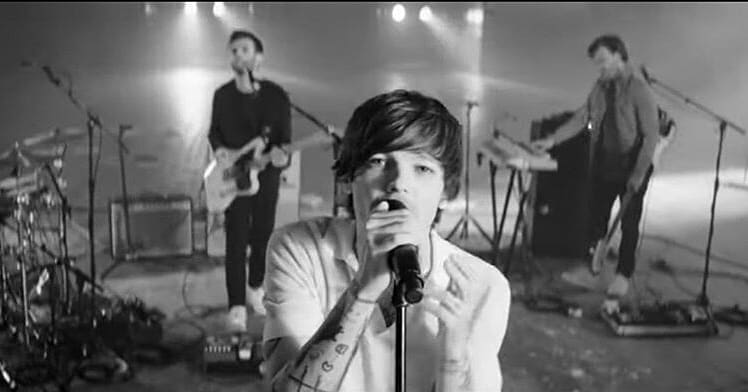 LouisTPy's tweet photo. ALGUNOS MOMENTOS DEL #twoofusvideo /2
TODAVÍA SIGUEN VIVXS!??!?!😭❤ https://t.co/fFFl4EVCQI