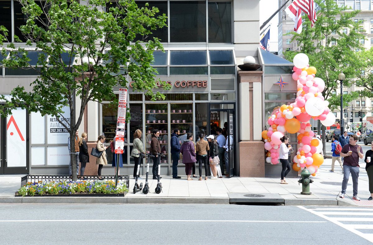 RenttheRunway's tweet photo. Heads up, DC – every day this week, we’re taking over a different @CompassCoffeeDC cafe across the city! Join us for free coffee, sweet treats c/o @DCDoughnut and the best vibes to supercharge your day 💥

Find out which location we're headed to next ➞ https://t.co/MB676xCwqg https://t.co/Vov6BGAAOG