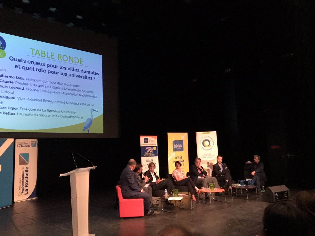 isabellepaire60's tweet image. Table ronde des Rencontres #LUDI labellisées #EUGreenWeek à @UnivLaRochelle. Table ronde : favoriser l’implication des enseignants-chercheurs dans la vulgarisation scientifique, l’aide à  la décision et la place des femmes chercheurs dans ces actions.