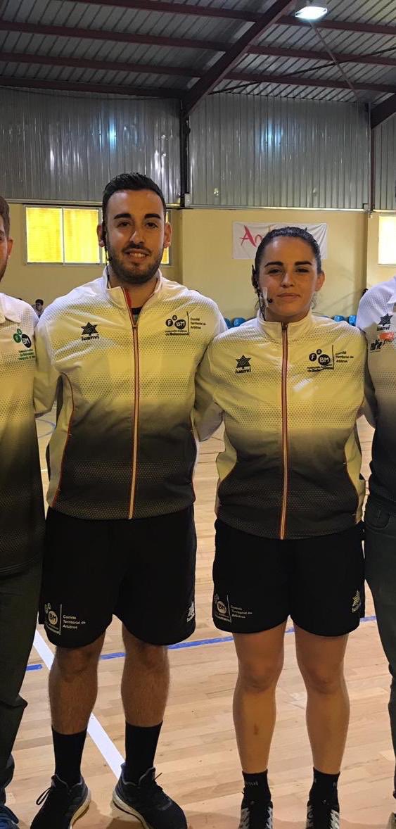 ctafabm's tweet photo. Árbitros y Delegado federativo representantes en la Fase final del CADEBA ALEVIN 2019:
📆 18 y 19 de mayo
📌Almuñecar (Granada)
🔵@Mountens_RC y @Alvaro_Montes16
🔵@AlmudenaaLaraa y #DavidContreras
🔵@#MariaPrieto y #LuciaPrieto
Delegado federativo:
🔴@pozuelo71 https://t.co/OKY2RvxCXh
