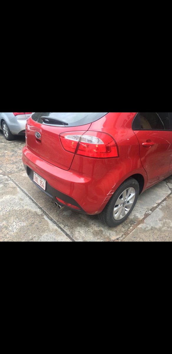 rodriverab's tweet photo. Me acaban de robar mi auto zona villamorra! En la parte de atras tiene una calcomanía de iPhone! Kia rio Rojo matrícula RAL 954 . FAVOR Rt!! https://t.co/zaNZpmRUEO