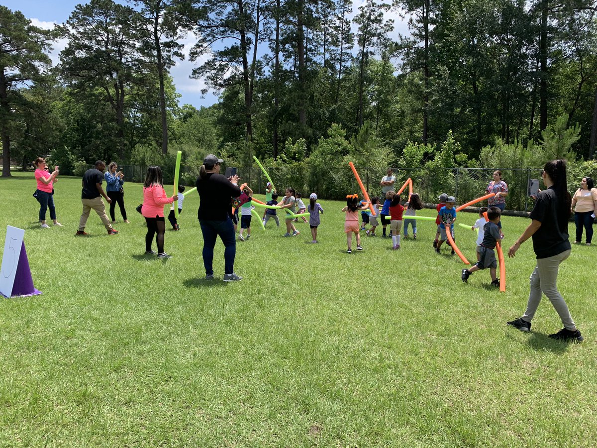 Magrill_AISD's tweet photo. Pre-K Sports π₯ Day! #MagrillMustangs #PE #Fun https://t.co/0sHmgcq0D7