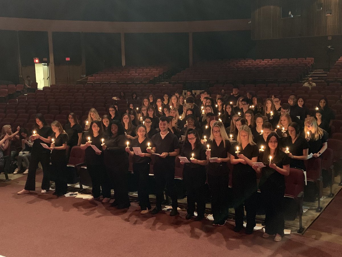 PCSDmedical's tweet photo. Medical class of 2019! #realworldcertifications #futuremedicalprofessionals @pcsdcte @ParmaSchools @PCSDbiomedical @CharlesSmialek https://t.co/bisVDY0mNp