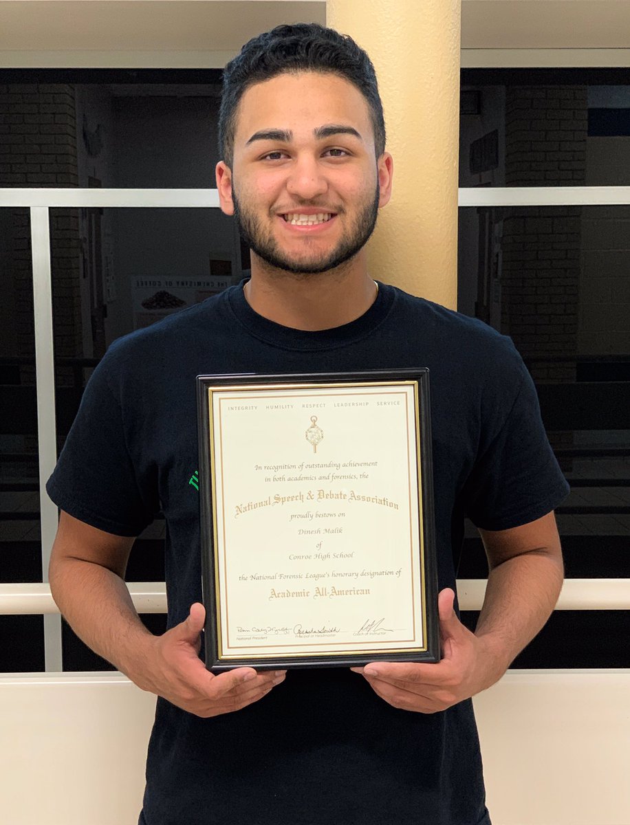 conroedb8's tweet photo. Congrats are in order for Danny Malik (Captain) and Nico Montalvo (Public Relations) for being the first debate students from CHS to achieve Academic All-American! #conroetigers #CHSProud https://t.co/IXQvIbwR2X