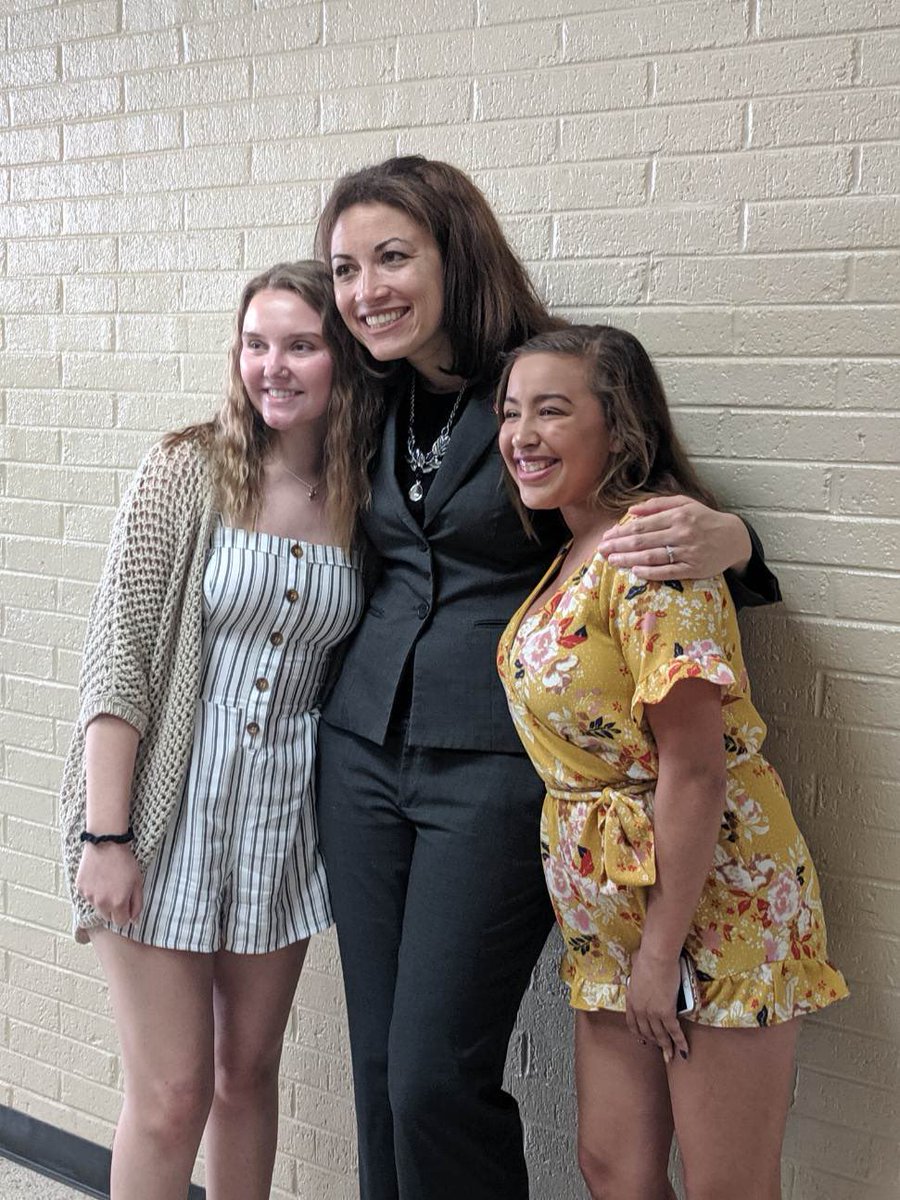 Penny Schwinn tweet media