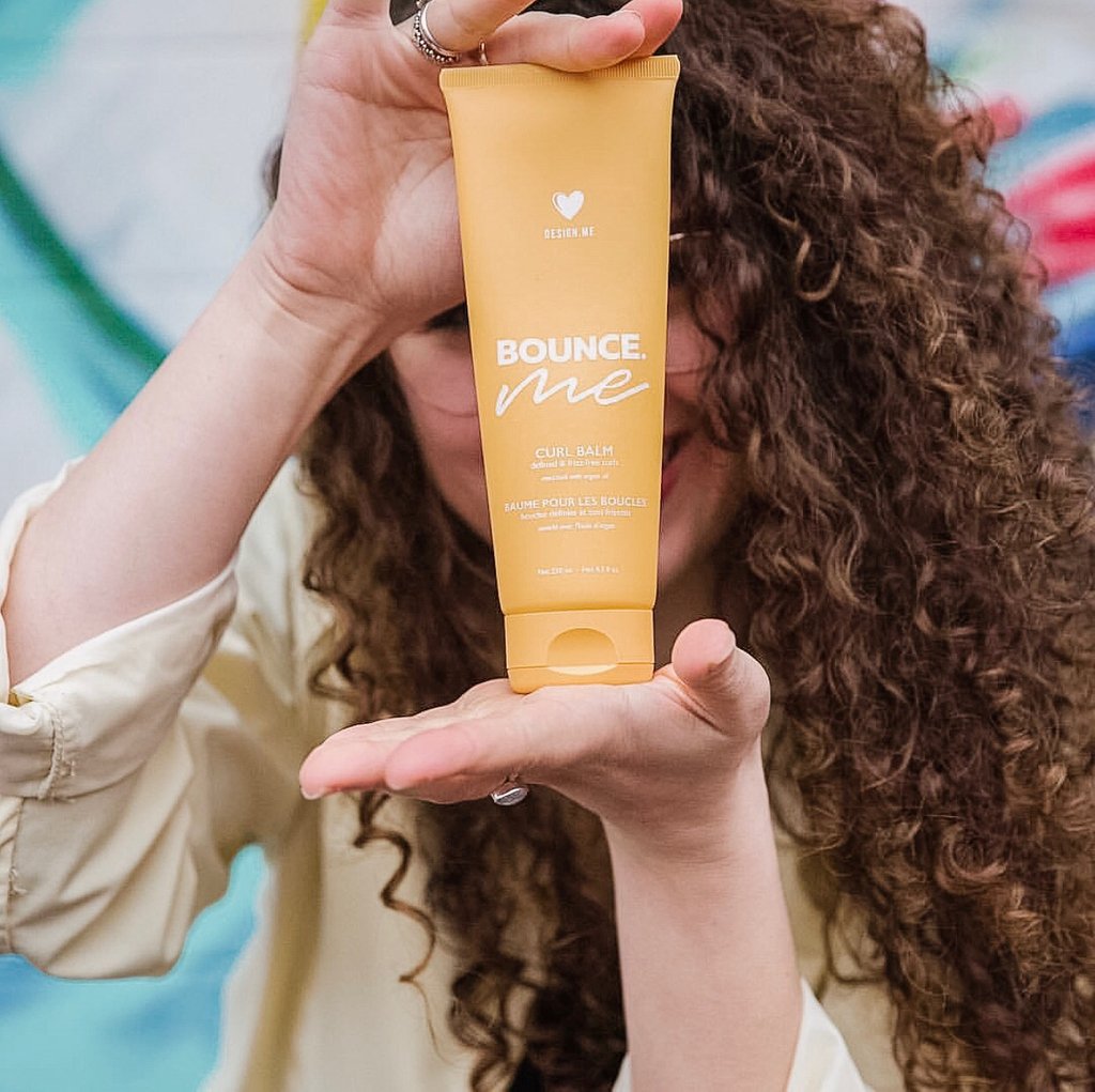 LangtonPR's tweet photo. SHOUT OUT! We’re calling out all our curly hair and wavy haired girls! Have you tried @designmehair’s https://t.co/uuYpJioGqv curl balm?! Infused with argan oil it’s designed for all hair types, all curls and all textures 😍 🙌🏼 [📷: Lila Ibrahim ] #designmehair #bounceme https://t.co/B7tRC5hCCu