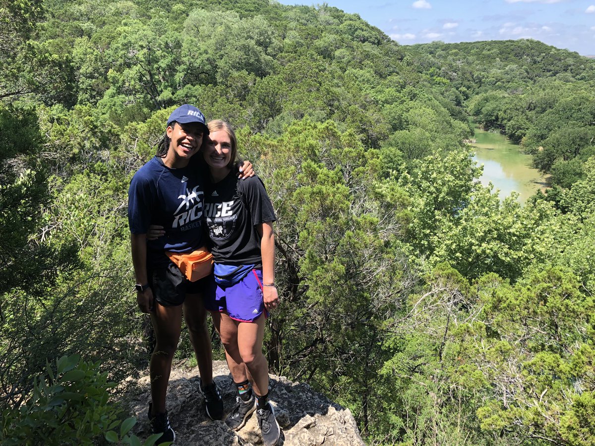 shayray20's tweet photo. Today I did something wild and dangerous... 

I went hiking.  

And I have Wendy to blame ♥️ https://t.co/OHTR8BXQ1y