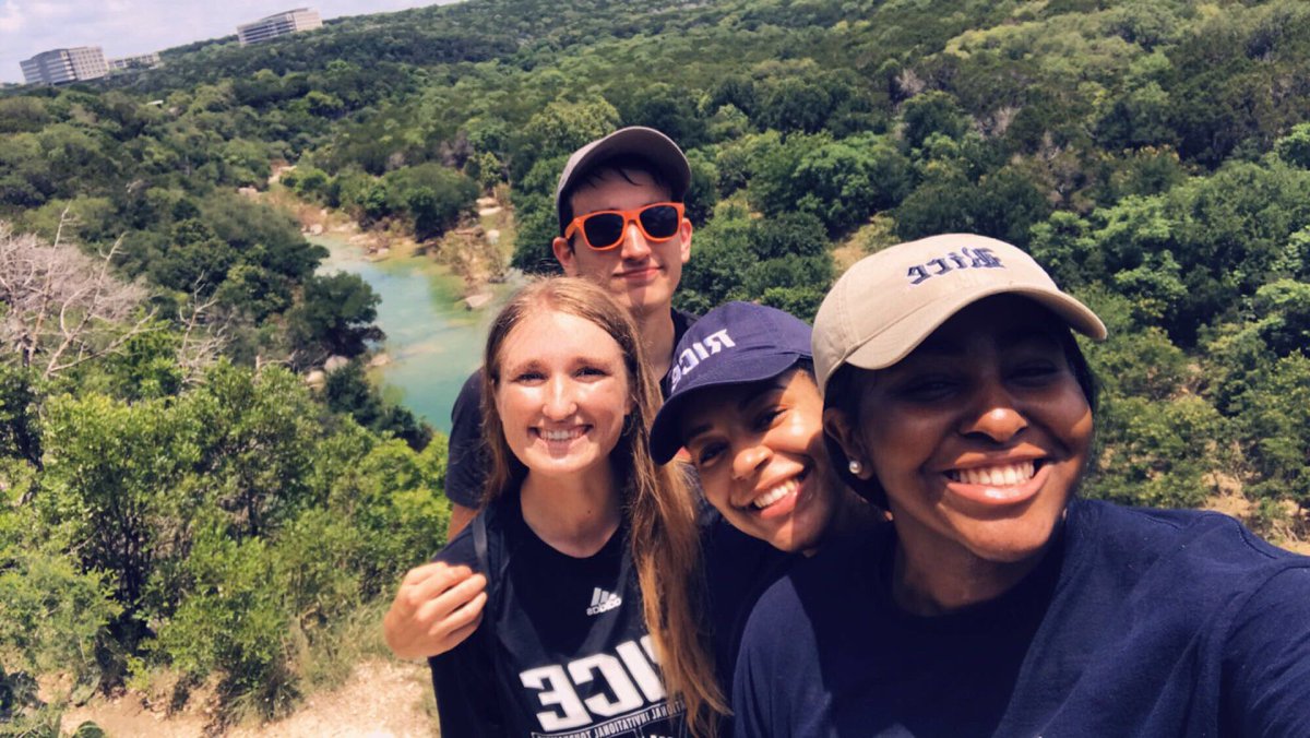 shayray20's tweet photo. Today I did something wild and dangerous... 

I went hiking.  

And I have Wendy to blame ♥️ https://t.co/OHTR8BXQ1y