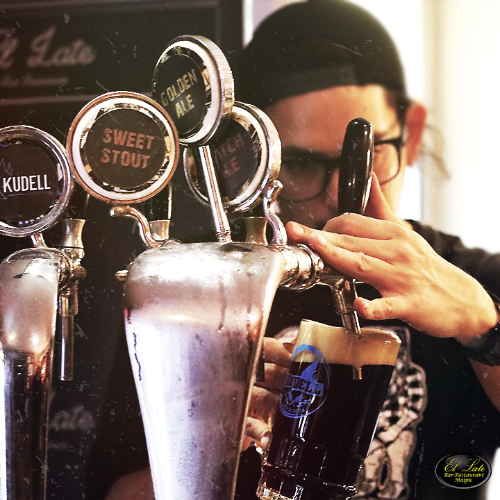 Bien ahí. Hoy recomendamos a nuestros queridos amigos El Late ubicados en Maipú 🍺🍺. Tremendo local. Ahí podrás disfrutar de gran parte de nuestra selección de cervezas: Scotch Ale, Golden Ale, Sweet Stout, incluso American IPA 🤩🤩🤩. #Jueves #Chile #cerveza