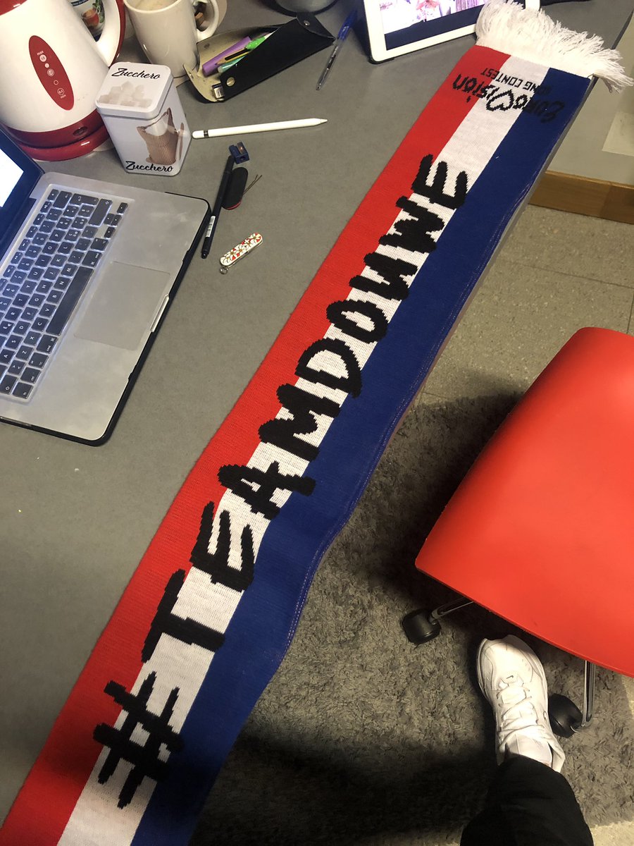 minnhinstidans's tweet photo. Couldn’t get my hands on the #TeamDuncan flag, so I’m gonna wave my #TeamDouwe scarf. Close enough I guess 😂😂 @songfestival https://t.co/lEIr4H1MHO