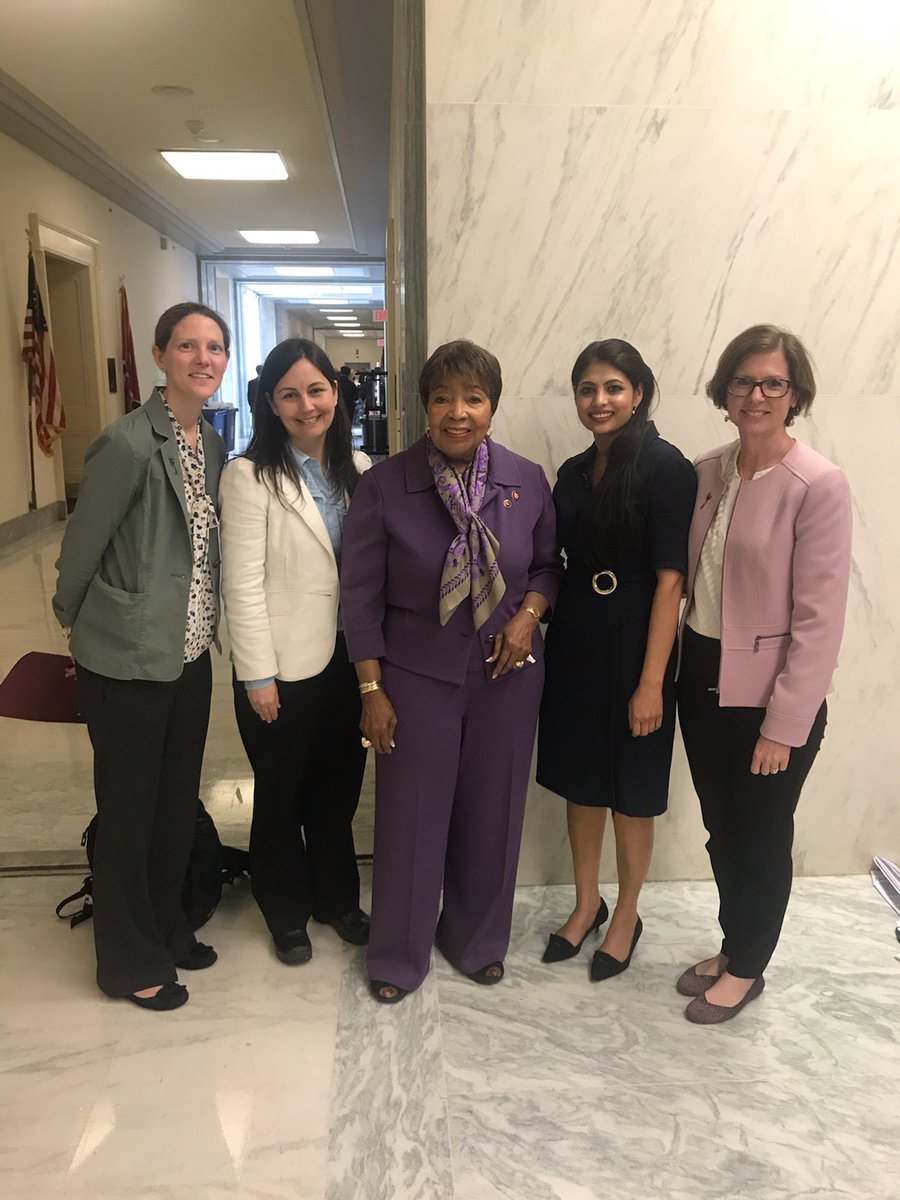 Thank you Congresswoman <a href="/RepEBJ/">Rep. Eddie Bernice Johnson</a> for hearing about #rheumatology patient issues: step therapy reform, #fixpriorauth, DoD research for #arthritis, physician shortages, &amp; bone health! We appreciate your support!! #Act4Arthritis <a href="/ACRheum/">American College of Rheumatology</a>