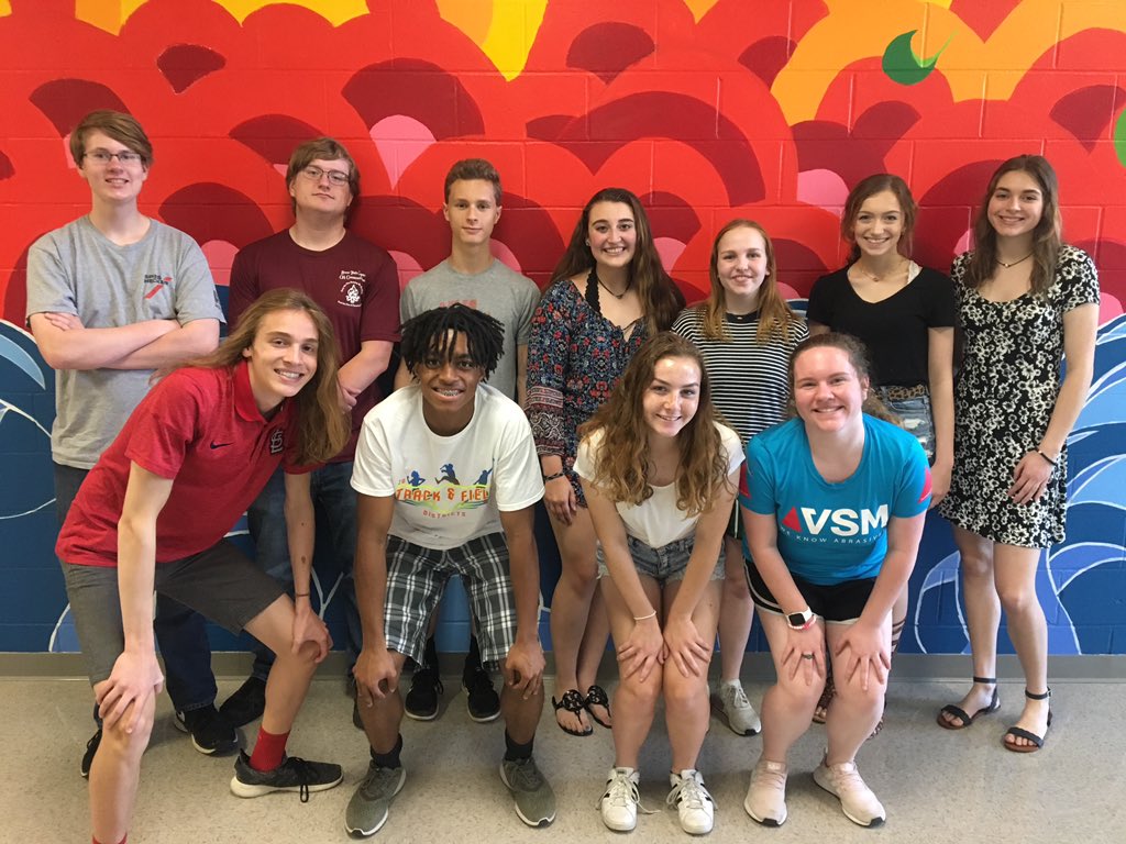 OFHSBeasley's tweet photo. What a great year it has been with these incredible students. Thanks for a spectacular year in AP Chemistry https://t.co/OfZfrsBqrt