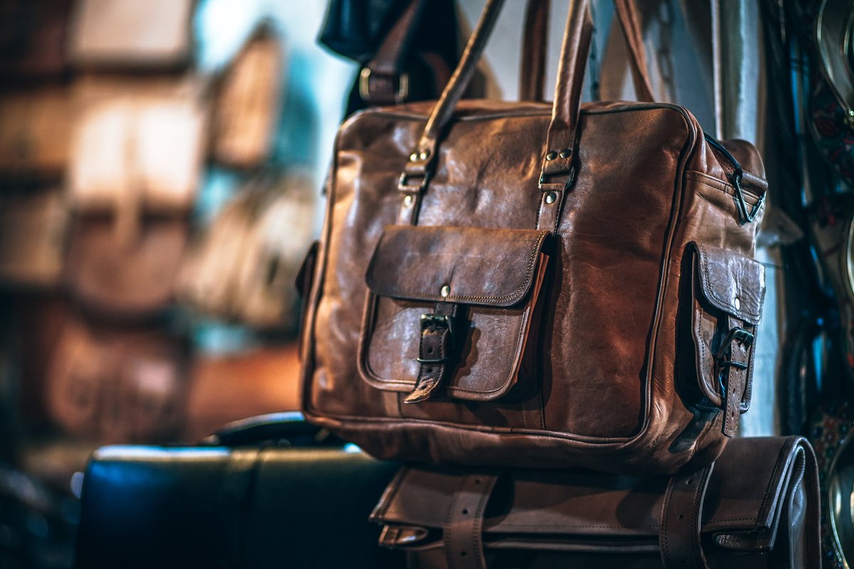 PrecisionTests's tweet photo. Our leather department offers a wide variety of physical and chemical tests to help meet the client’s military and commercial testing needs. 

https://t.co/ysXQigf8EG https://t.co/OA2zYRM08K