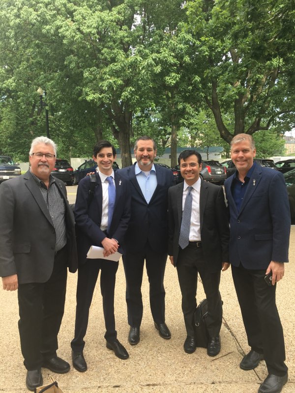 Thank you Senator <a href="/tedcruz/">Ted Cruz</a> for your time today and we hope your rockstar HLA Joel tells you about #rheumatology patient issues like step therapy reform, bone health, and patient access to physicians! #Act4Arthritis <a href="/ACRheum/">American College of Rheumatology</a>