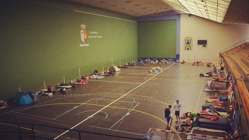 PLANORIENTACION's tweet image. ORIENTADORES!!! Contarnos una anécdota de vuestras experiencias en suelo duro!! 🛏️🤸😝
En los #5days2019 ya lo tenemos todo previsto 👉ℹ️ 5days2019.es/servicios/suel…
#orienteering #orientacion #sueloduro #camabarata