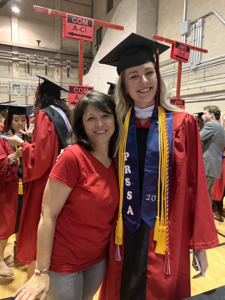 RutgersCommInfo's tweet photo. #RUSCI intern @KunkleMackenzie !  Good luck! #RUSCI2019 https://t.co/rn7N4wCzjD