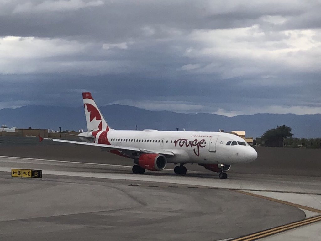 AirportOpsAdam's tweet photo. Ok, fun with ground delay time. @LASairport carrier roll call: @Delta @united @JetBlue @AirCanada #Aviation #Airports #Vegas #Airlines #RollCall #LAS https://t.co/hTFn5OeeSV