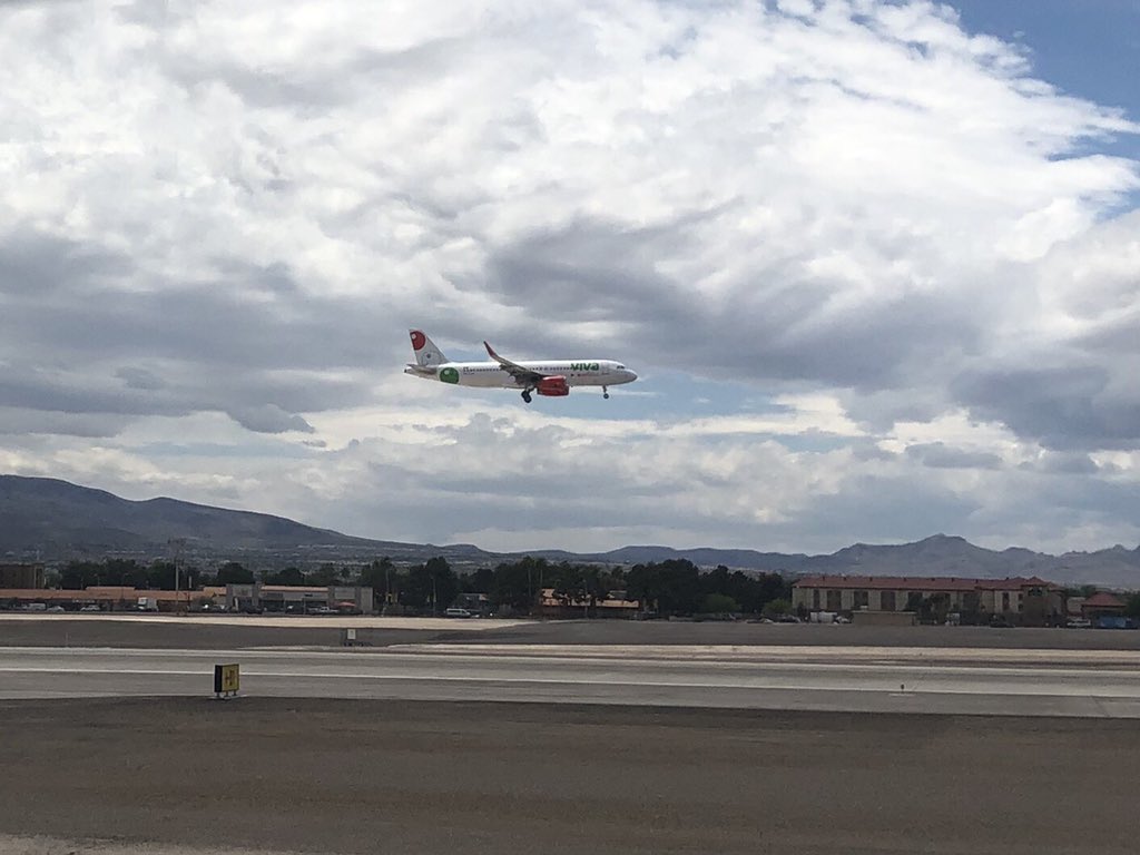 AirportOpsAdam's tweet photo. Fun with ground delay, part 2. @LASairport roll call: @AmericanAir @WestJet @SouthwestAir @VivaAerobus @interjet #Aviation #Airports #Airlines #Vegas #LAS #RollCall https://t.co/c34VRY4bU2
