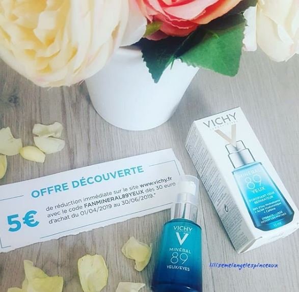 NathBAC's tweet photo. #fanmineral89 #ambassadrice #Vichy #test #decouverte #mineral89 #yeux #regard #soin #beaute @vichylaboratoires @vichy_fr #Fortifiant #réparateur #eyes
#offredecouverte : 5 euros de réduction immédiate sur le site https://t.co/u2euv62lMU avec https://t.co/D4TWaru1js https://t.co/XkQHuewWlp