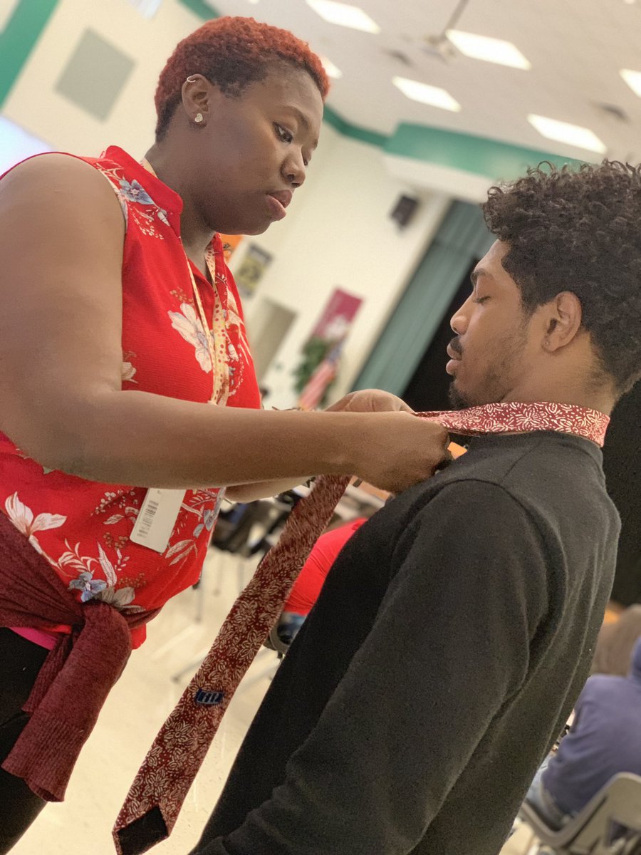 Dr. Marcie J. Strahan tweet media