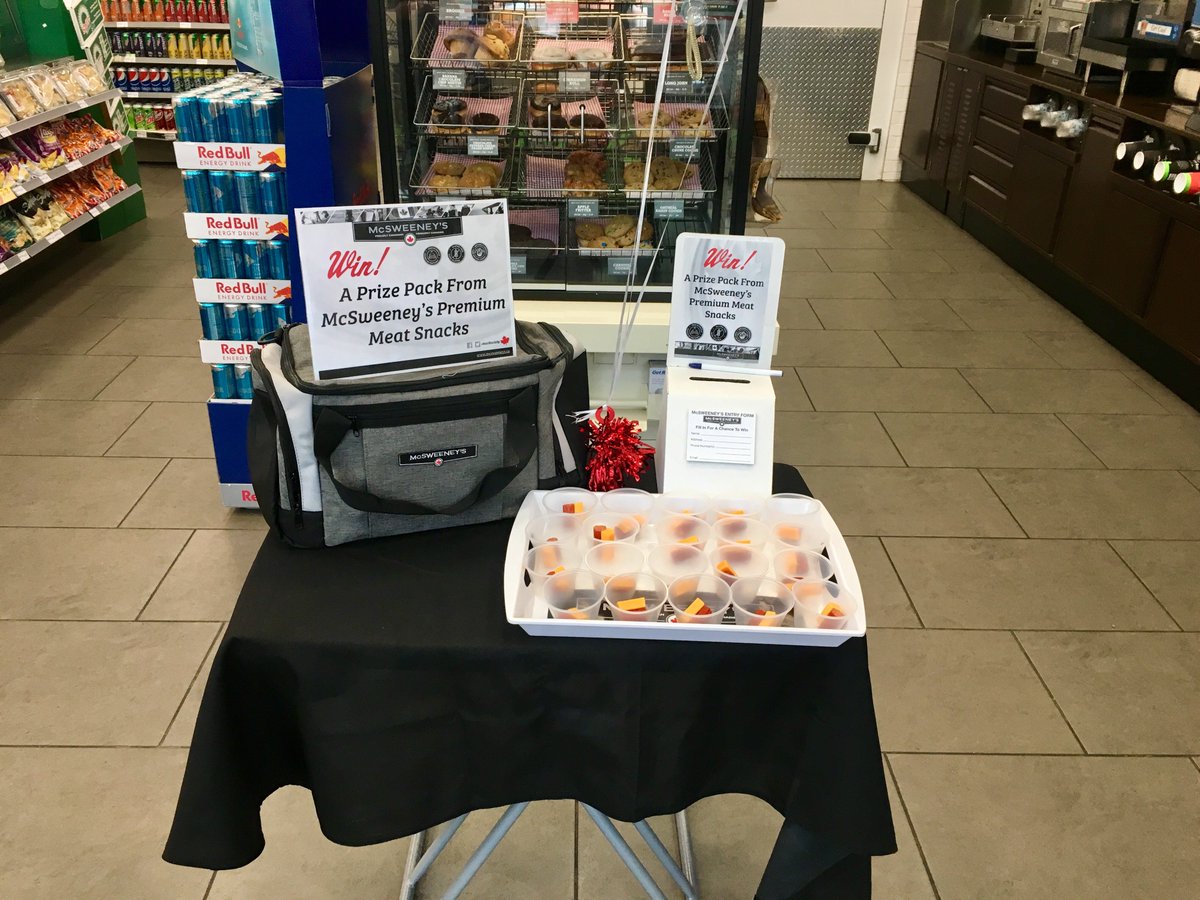 #Edmonton <a href="/7ElevenCanada/">@7ElevenCanada</a> on Whyte Ave. has our Pep N' Cheds on 2 for $6... stop by for a sample and enter to win a McSweeney's prize pack! Just in time for May Long Weekend.
#7eleven #YEG #Canadian #MayLong #Snacks