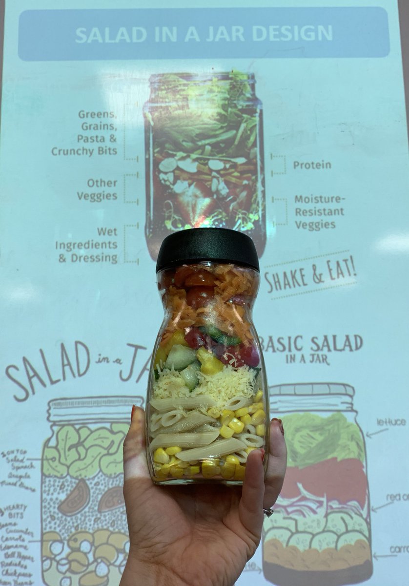 HathershawDT's tweet photo. Year 7 have been very creative with their pasta salad jars. A fruit salad jar was made too!!! Great idea 👍🏼@HRC_Hathershaw #TogetherWeSucceed 🥒🍅🥕🍓🍇 #foodtech #healthylifestyle #HealthyLiving https://t.co/rNfyyZ2I0J