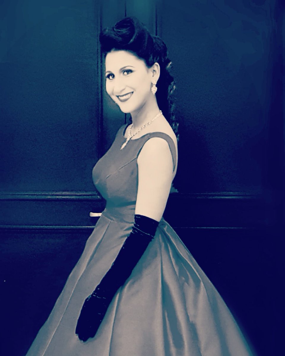 penacomasoprano's tweet photo. #tbt
The ultimate Traviata/
La más reciente Traviata
#traviata #verdi #violettavalery #soprano #opera #orquestasinfonicanacional #joseantoniomolina #fidellopez #leonelliriooficial #nathaliepeñacomas #teatronacional #eduardobrito
#santodomingo #marcapais #republicadominicana 🇩🇴 https://t.co/gOl9esLReg