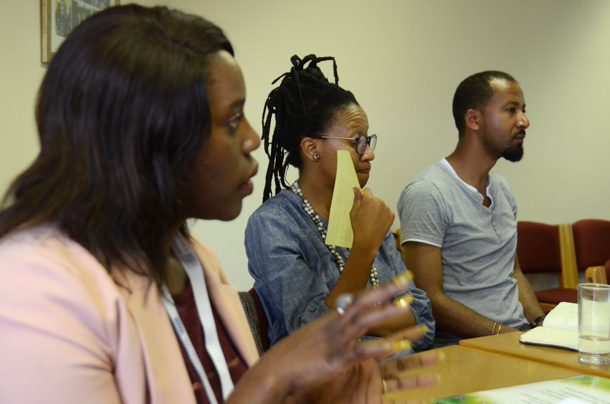PLAASuwc's tweet photo. The third theme on Day 4 of the #YARA Theory Training Workshop, was:
"Social tenures: from #customary #tenure to cooperatives and social ownership more broadly"
#Land #Agriculture #AgrarianQuestion @FutureAgrics @UWConline https://t.co/uNcTyrzFLB