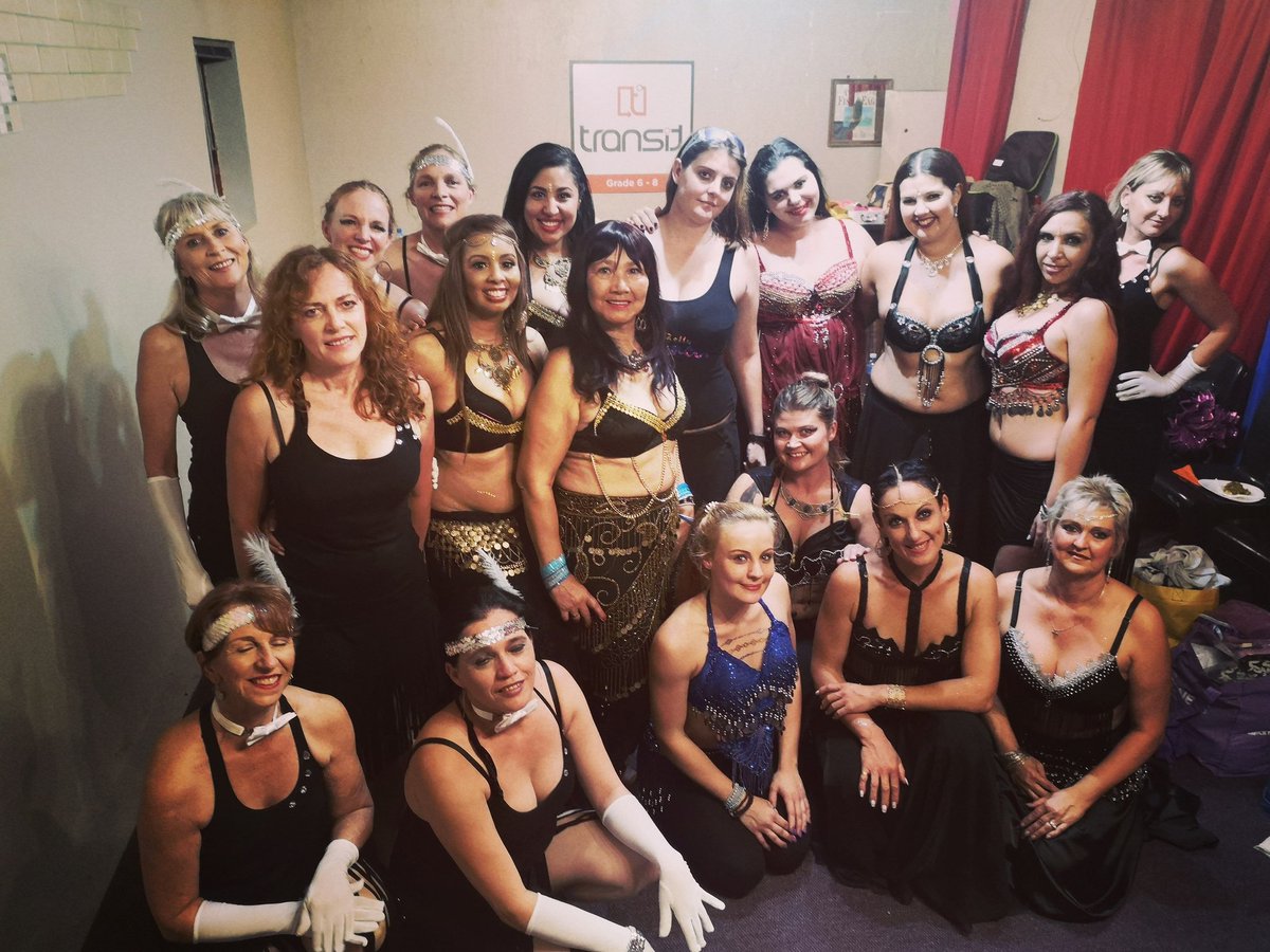 bellyphunk's tweet photo. 💃💃💃💃 https://t.co/7Ur66nRikE